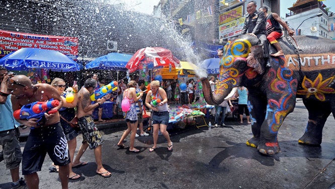 Find the Best Things to Do in Khao San Road