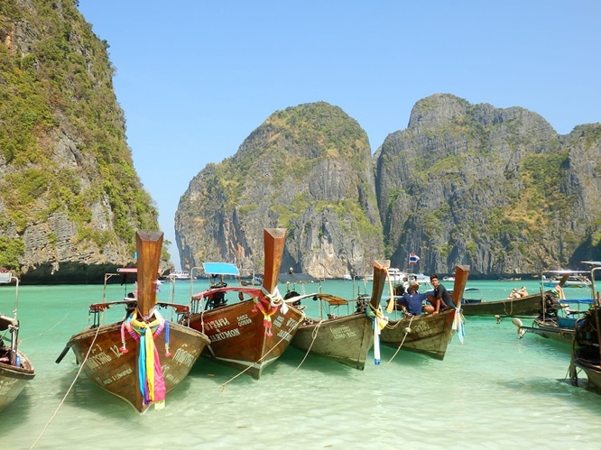 Koh Phi Phi Island is Beautiful (And a Bit Dangerous) 