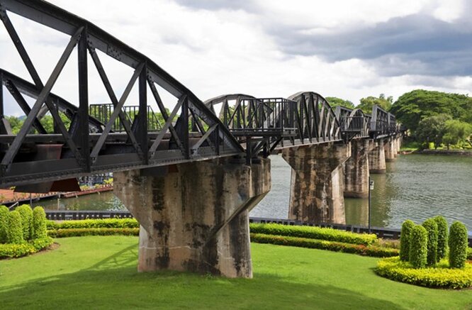 Kanchanaburi is the western city of Thailand