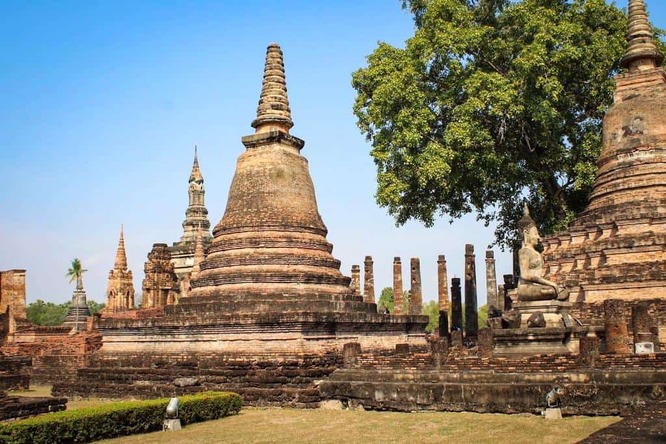 Sukhothai is the first capital of the country of Thailand