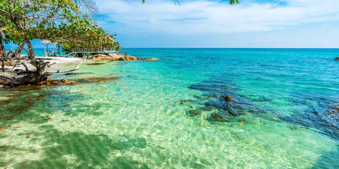 Koh Munnok, a privately owned island in Klaeng District