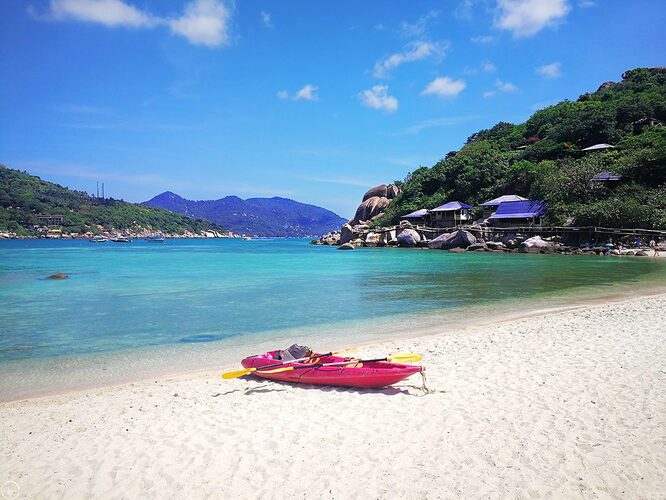 Koh Nang Yuan: How to Create the Perfect Vacation on the Island of Happiness