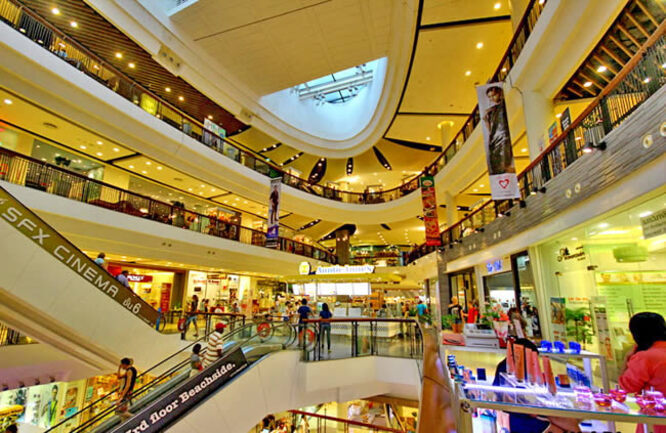 Central Festival is the most famous shopping mall in Pattaya.