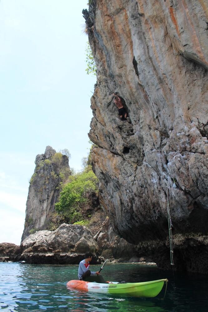 . Deep Water Soloing in Tonsai/Railay :