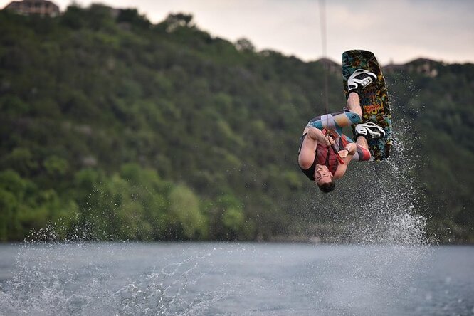 Kitesurfing in Pranburi 